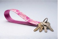 pink terepmintás kulcstartó 3