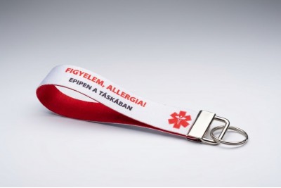 Epipen a táskában fehér textil jelölő